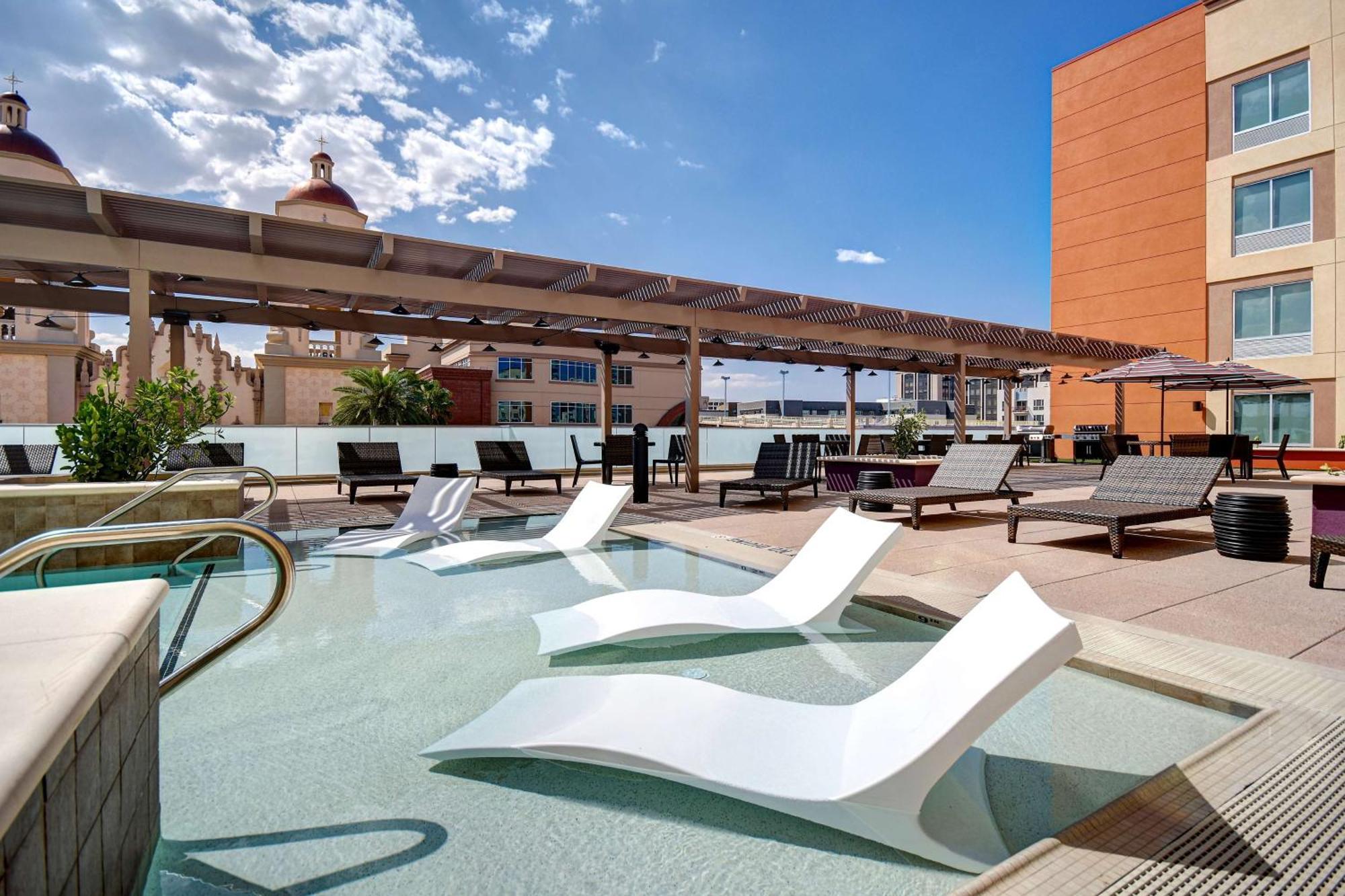 Home2 Suites By Hilton Tucson Downtown Exterior photo